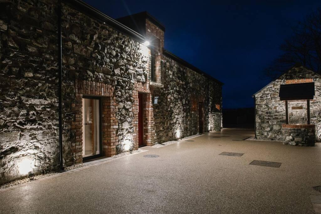 The Byre At Corrstown Village Портраш Экстерьер фото